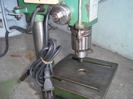 ขายเครื่องเจาะตัวเล็ก ตั้งโต๊ะ 1550