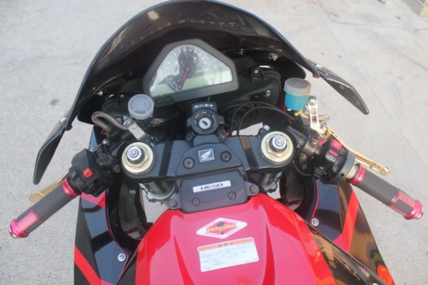 +++ขาย HONDA CBR1000RR ปี2006 ราคาโดนใจ+++