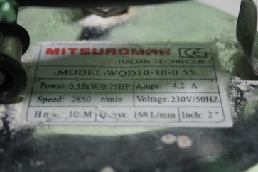 ปั๊มไดโว่ดูดโคลน ดูดเลน ขนาดท่อ 2 นิ้ว สภาพพร้อมใช้ครับ