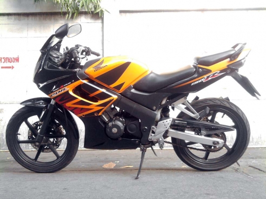 ขออนุญาติขาย  HONDA CBR 150 CC. ปี 05 กุญแจ 2 ชั้น สตา์ร์ทมือ