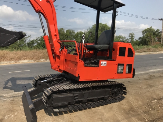 Kubota Kh1 สภาพดีเก่าญี่ปุ่น มีใบอินวอยไม่เคยใช้ในไทย Kubota Kh1 สภาพดีเก่าญี่ปุ่น มีใบอินวอยไม่เคยใช้ในไทย