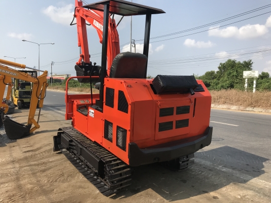 Kubota Kh1 สภาพดีเก่าญี่ปุ่น มีใบอินวอยไม่เคยใช้ในไทย Kubota Kh1 สภาพดีเก่าญี่ปุ่น มีใบอินวอยไม่เคยใช้ในไทย