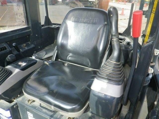 ขาย รถขุดเล็ก KOMATSU PC30MR-3 เก๋ง สวยๆ นำเข้าจากญี่ปุ่น โทร.090-986-2521 อ๊อบ