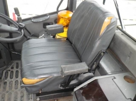 ขาย รถตักล้อยาง KOMATSU WA100-3 เครื่อง 6สูบ นำเข้าจากญี่ปุ่น โทร.090-986-2521 อ๊อบ