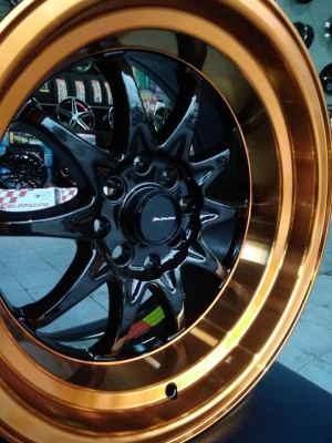 โปรล้อล้น ราคา 7900 พร้อมยาง 12900 บาท ขอบ 15 กว้าง 8 ออฟ 0 จำนวนจำกัด