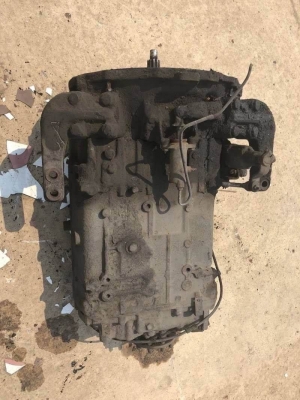 ขาย ฟูลเลอร์  เหลือ 5 ลูก ลูกละ 25,000 บาท (14 เกียร์-มีLOW-HI) สภาพพร้อมใช้ เดิมที่ อยู่ กับ เครื่อง BENZ  รถอยู่  นครปฐม โทร 0610710295  สนใจ รายการสินค้า อื่นๆ ที่ เว็ปไชค์ Truck2Hand https://www.truck2hand.com/index.php?actions=content/search&amp;memb