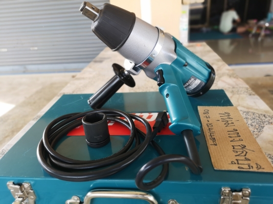 ขายบล็อกไฟฟ้า 6 หุน สภาพ 99\% ยี่ห้อ MAKITA.รุ่น 6906.(Made in Japan) ขายบล็อกไฟฟ้า 6 หุน สภาพ 99\% ยี่ห้อ MAKITA.รุ่น 6906.(Made in Japan)
