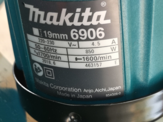 ขายบล็อกไฟฟ้า 6 หุน สภาพ 99\% ยี่ห้อ MAKITA.รุ่น 6906.(Made in Japan) ขายบล็อกไฟฟ้า 6 หุน สภาพ 99\% ยี่ห้อ MAKITA.รุ่น 6906.(Made in Japan)