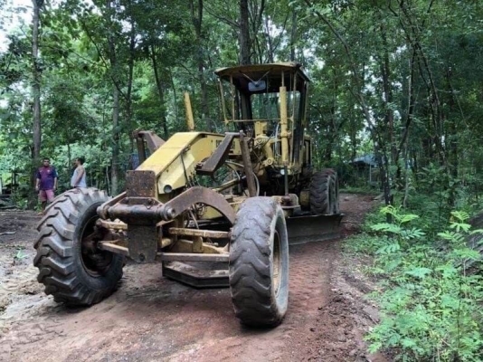 ขาย 1,080,000 บาท CATTERPILAR 12G ชีเรียล 81V01002 เครื่องดี เกียร์แรง (เอวทำใหม่) ระบบพร้อมใช้ เอกสารเล่มทะเบียน  รถอยู่  หนองคาย โทร 0610710295  สนใจ รายการสินค้า อื่นๆ ที่ เว็ปไชค์ Truck2Hand https://www.truck2hand.com/index.php?actions=content/search&