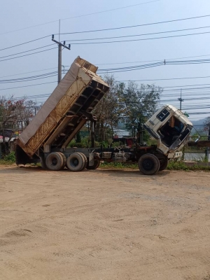 ขาย หลง527-195 ปี31 เกียร์อีตันฟูเลอร์ กระบะดั้มสามมิตรแท้ รถสวย-แอร์เย็น ซื้อไปใช้งานได้เลย เจ้าของขายเอง