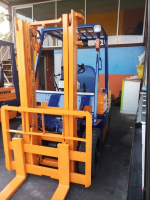 อาร์ ซี เอช โฟรคลิฟท์ โฟรคลิฟท์ ขาย โตโยต้า รุ่น 5 ดีเซล 2.5 ตัน อาร์ ซี เอช โฟรคลิฟท์ โฟรคลิฟท์ ขาย โตโยต้า รุ่น 5 ดีเซล 2.5 ตัน