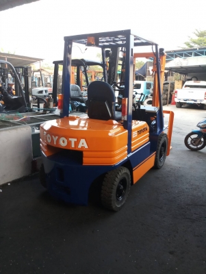 อาร์ ซี เอช โฟรคลิฟท์ โฟรคลิฟท์ ขาย โตโยต้า รุ่น 5 ดีเซล 2.5 ตัน อาร์ ซี เอช โฟรคลิฟท์ โฟรคลิฟท์ ขาย โตโยต้า รุ่น 5 ดีเซล 2.5 ตัน