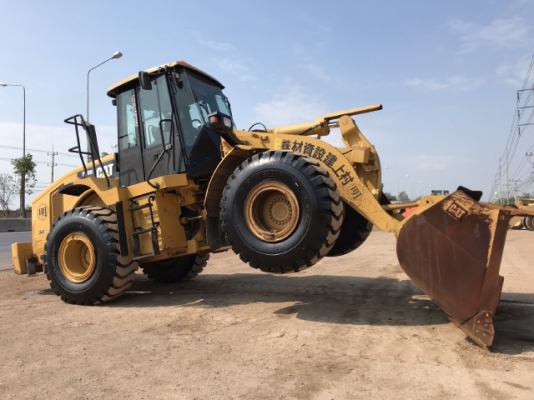 ขายรถตักล้อยาง CAT 950H ปี 2010 นำเข้าเองจากญี่ปุ่น สภาพสวยพร้อมใช้ มีVDOการทำงานครับ