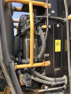 ขายรถตักล้อยาง CAT 950H ปี 2010 นำเข้าเองจากญี่ปุ่น สภาพสวยพร้อมใช้ มีVDOการทำงานครับ