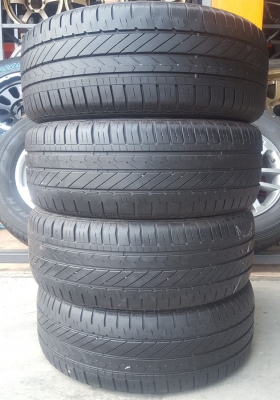 ขายยาง\% 215/60/16 ปี 17/3เส้น+16/1เส้น Goodyear 4 เส้น