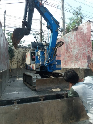 ปิดท้ายภารกิจ กับการจัดส่ง รถขุด แบคโฮจิ๋ว ให้ลูกค้า จากบางนาครับ ขอบคุณทุกท่านมากครับ ที่ไว้วางใจสินค้าร้านเรา ปิดท้ายภารกิจ กับการจัดส่ง รถขุด แบคโฮจิ๋ว ให้ลูกค้า จากบางนาครับ ขอบคุณทุกท่านมากครับ ที่ไว้วางใจสินค้าร้านเรา