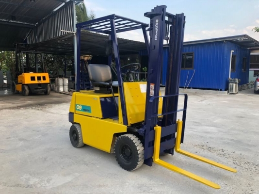 อาร์ ซี เอช โฟรคลิฟท์  ขาย Komatsu fg09-2 เก่านอก