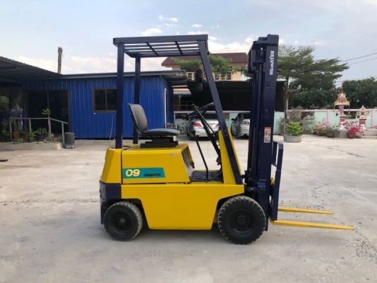 อาร์ ซี เอช โฟรคลิฟท์  ขาย Komatsu fg09-2 เก่านอก