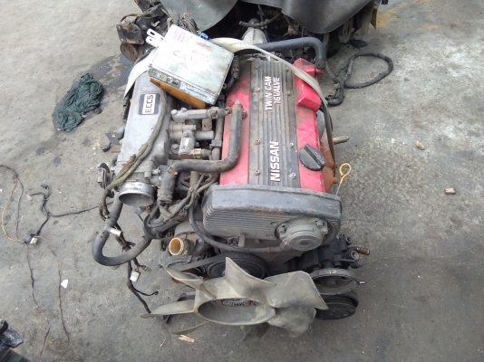 ขายเครื่องยนต์นิสสันหัวฉีด ca18 auto
