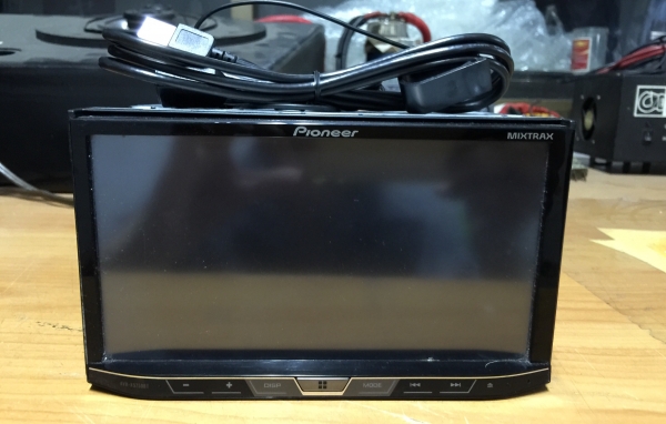 ขายวิทยุ 2 DIN PIONEER รุ่น AVH-X5750BT จอ LED 7"