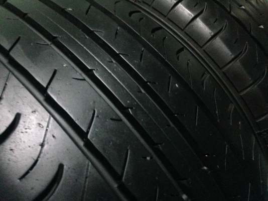 ขายยาง 215-55 r 17 2เส้น Dunlop ต้นปี 16