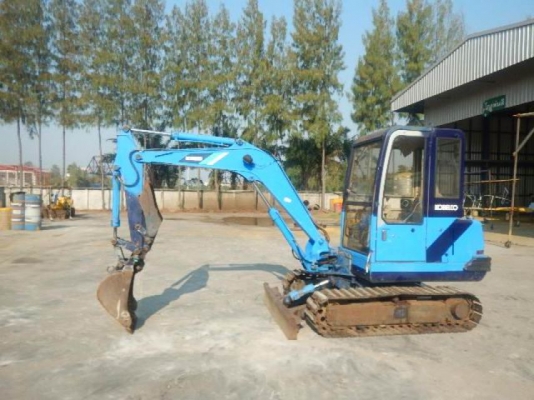 ขาย KOBELCO SK32  pc30. เก่านอกแท้ 089-8374018