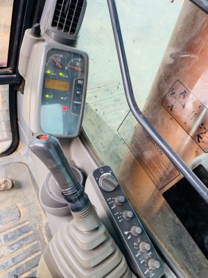 ขาย 1,850,000 แบคโฮบูมยาว 18 ม. HITACHI ZX210LC-1 ทำงาน 10,000 ชม. เครื่องดี ปั้มแรง เอวแน่น ช่วงล่างเต็ม แอร์หนาว เอกสารใบแจ้งจำหน่าย รถสวยพร้อมใช้งาน รถอยู่ ปทุมธานี สามโคก 090-772-3710 090-772-3708