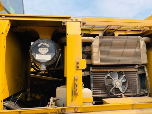 ขาย 1,650,000 แบคโฮบูมยาว 18 ม. KOMATSU pc 200-7 เครื่องดี ปั้มแรง เอวแน่น ช่วงล่างเต็ม แอร์หนาว เอกสารแจ้งจำหน่าย รถสวยพร้อมใช้งาน รถอยู่ ปทุมธานี สามโคก 090-772-3710 090-772-3708