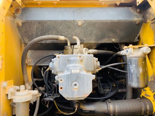 ขาย 1,650,000 แบคโฮบูมยาว 18 ม. KOMATSU pc 200-7 เครื่องดี ปั้มแรง เอวแน่น ช่วงล่างเต็ม แอร์หนาว เอกสารแจ้งจำหน่าย รถสวยพร้อมใช้งาน รถอยู่ ปทุมธานี สามโคก 090-772-3710 090-772-3708