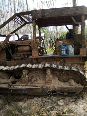 ขายรถแทรคเตอร์ KOMATSU D50A-15 ราคา 350000