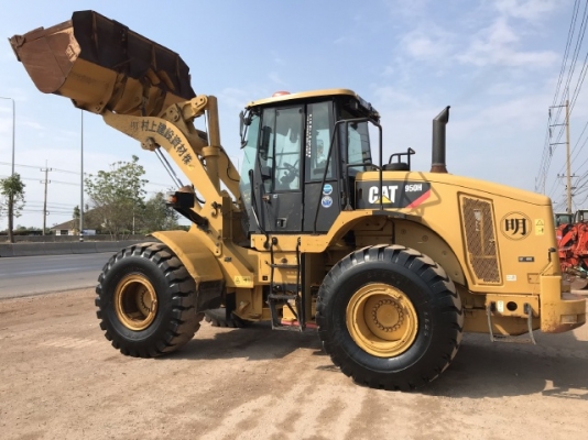 ขายรถตักล้อยาง CAT 950H ปี 2010 นำเข้าเองจากญี่ปุ่น สภาพสวยพร้อมใช้ มีVDOการทำงานครับ