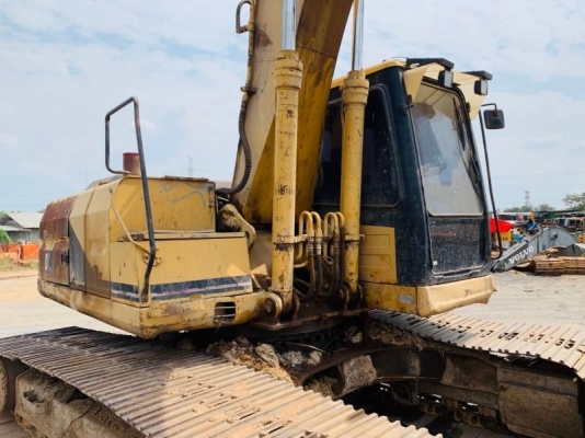 ขาย 850,000 CAT 320 Lเครื่องดี ปั้มแรง เอวแน่น ช่วงล่างเต็ม โซ่ใหม่ ใบแทรคสวย แอร์หนาว เอกสารอินวอยทร์ รถสวยพร้อมใช้งาน รถอยู่ ปทุมธานี สามโคก 090-772-3710 090-772-3708