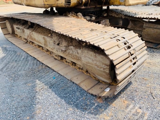 ขาย 850,000 CAT 320 Lเครื่องดี ปั้มแรง เอวแน่น ช่วงล่างเต็ม โซ่ใหม่ ใบแทรคสวย แอร์หนาว เอกสารอินวอยทร์ รถสวยพร้อมใช้งาน รถอยู่ ปทุมธานี สามโคก 090-772-3710 090-772-3708