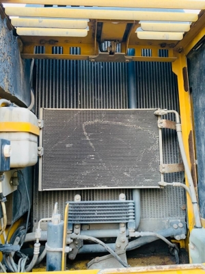 ขาย 1,850,000 แบคโฮล้อยาง KOMATSU pw 160-7 EO เครื่องดี ปั้มแรง เอวแน่น ช่วงล่างสวย ยางดี แอร์หนาว เอกสารแจ้งจำหน่าย รถสวยพร้อมใช้งาน รถอยู่ ปทุมธานี สามโคก 090-772-3710 090-772-3708