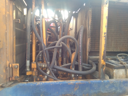 PC.  100-2.    มีลายแย็ก. แถมหัวแย็กให้ด้วย  บุ้งกีี้1ลูก   (มีวีดีโอให้ดู)   ช่วงล่างดี  โลเลอร์ ใหม่  ไม่มีแตก  ทัคลายมาก็ได้