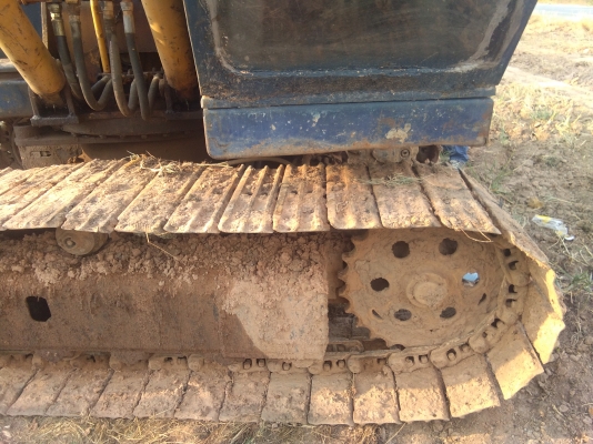 PC.  100-2.    มีลายแย็ก. แถมหัวแย็กให้ด้วย  บุ้งกีี้1ลูก   (มีวีดีโอให้ดู)   ช่วงล่างดี  โลเลอร์ ใหม่  ไม่มีแตก  ทัคลายมาก็ได้