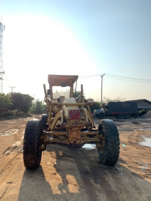 ขาย 1,380,000 รถเกรด CATTERPILAR 12 G ชีเรียลสูง 61M13830 เครื่อง 10 Z แรง ใบมีด 14 ฟุต สภาพสวยเก่านอก เอกสารเล่มทะเบียน รถสวยพร้อมใช้ รถอยู่ นครปฐม   090-772-3710 090-772-3708