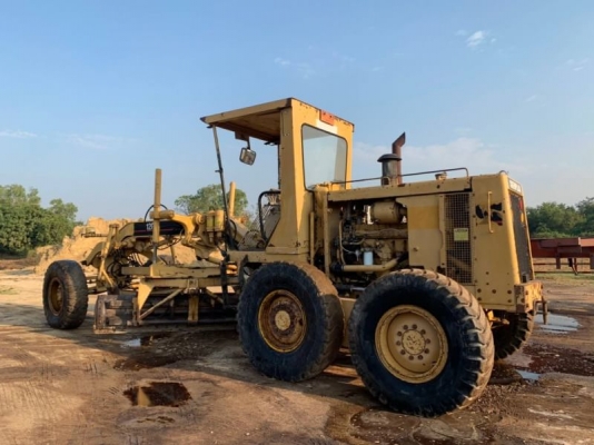 ขาย 1,380,000 รถเกรด CATTERPILAR 12 G ชีเรียลสูง 61M13830 เครื่อง 10 Z แรง ใบมีด 14 ฟุต สภาพสวยเก่านอก เอกสารเล่มทะเบียน รถสวยพร้อมใช้ รถอยู่ นครปฐม   090-772-3710 090-772-3708