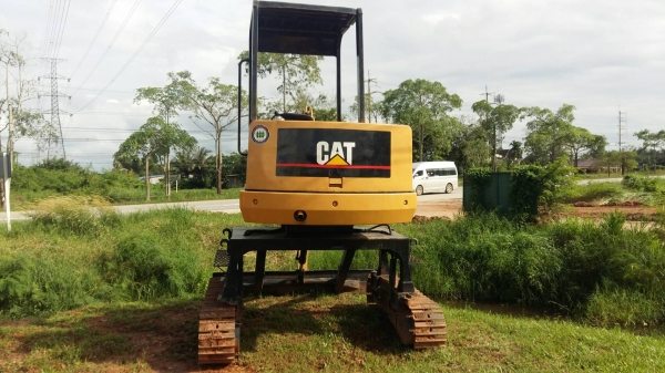 ขายเเม็คโฮCAT ยกสูงมาจากนอก(ไม่ได้ทำเองเดิมๆเลย)