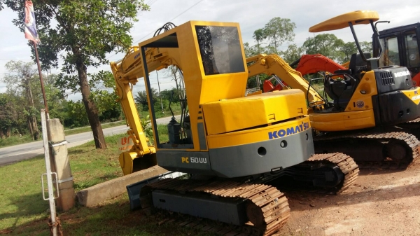 ขายเเม็คโฮ KOMATSU PC50 รถเก่านอก ปรับสภาพพร้อมใช้งาน