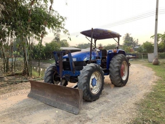 ขาย 425,000 รถไถ 2 เพลา NEWHOLLAND TT75 ทำงาน 3,xxx ชม เครื่องดี เกียร์ดี สภาพพร้อมใช้ เอกสารเล่มทะเบียน  รถอยู่  นครปฐม โทร 0610710295  สนใจ รายการสินค้า อื่นๆ ที่ เว็ปไชค์ Truck2Hand https://www.truck2hand.com/index.php?actions=content/search&amp;member