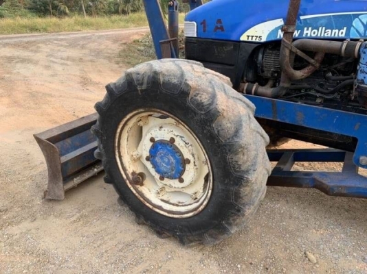 ขาย 425,000 รถไถ 2 เพลา NEWHOLLAND TT75 ทำงาน 3,xxx ชม เครื่องดี เกียร์ดี สภาพพร้อมใช้ เอกสารเล่มทะเบียน  รถอยู่  นครปฐม โทร 0610710295  สนใจ รายการสินค้า อื่นๆ ที่ เว็ปไชค์ Truck2Hand https://www.truck2hand.com/index.php?actions=content/search&amp;member