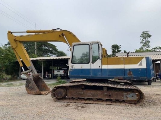 ขาย 455,000 บาท KOMATSU PC200-5 คอนโทรล สั้น เครื่องดี ปั้มแรง โช่หนา เอวใหม่ ไฟฟ้าครบ แอร์มี เอกสารเล่มทะเบียน รถอยู่  นครปฐม โทร 0610710295  สนใจ รายการสินค้า อื่นๆ ที่ เว็ปไชค์ Truck2Hand https://www.truck2hand.com/index.php?actions=content/search&amp;