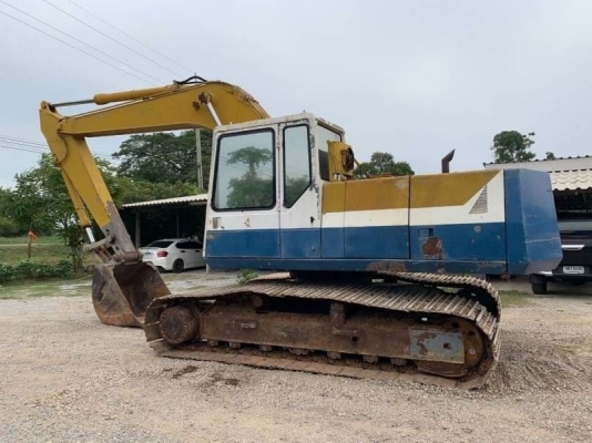 ขาย 455,000 บาท KOMATSU PC200-5 คอนโทรล สั้น เครื่องดี ปั้มแรง โช่หนา เอวใหม่ ไฟฟ้าครบ แอร์มี เอกสารเล่มทะเบียน รถอยู่  นครปฐม โทร 0610710295  สนใจ รายการสินค้า อื่นๆ ที่ เว็ปไชค์ Truck2Hand https://www.truck2hand.com/index.php?actions=content/search&amp;