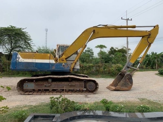 ขาย 455,000 บาท KOMATSU PC200-5 คอนโทรล สั้น เครื่องดี ปั้มแรง โช่หนา เอวใหม่ ไฟฟ้าครบ แอร์มี เอกสารเล่มทะเบียน รถอยู่  นครปฐม โทร 0610710295  สนใจ รายการสินค้า อื่นๆ ที่ เว็ปไชค์ Truck2Hand https://www.truck2hand.com/index.php?actions=content/search&amp;