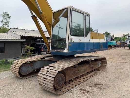 ขาย 455,000 บาท KOMATSU PC200-5 คอนโทรล สั้น เครื่องดี ปั้มแรง โช่หนา เอวใหม่ ไฟฟ้าครบ แอร์มี เอกสารเล่มทะเบียน รถอยู่  นครปฐม โทร 0610710295  สนใจ รายการสินค้า อื่นๆ ที่ เว็ปไชค์ Truck2Hand https://www.truck2hand.com/index.php?actions=content/search&amp;