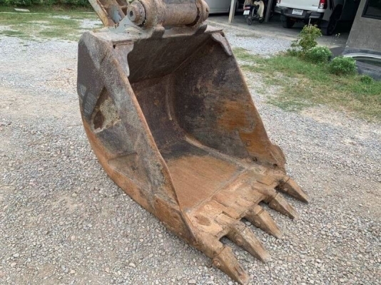 ขาย 455,000 บาท KOMATSU PC200-5 คอนโทรล สั้น เครื่องดี ปั้มแรง โช่หนา เอวใหม่ ไฟฟ้าครบ แอร์มี เอกสารเล่มทะเบียน รถอยู่  นครปฐม โทร 0610710295  สนใจ รายการสินค้า อื่นๆ ที่ เว็ปไชค์ Truck2Hand https://www.truck2hand.com/index.php?actions=content/search&amp;