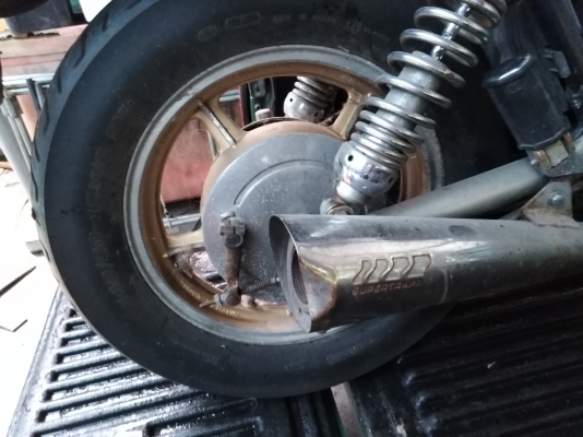 YAMAHA xv750 ขาย 35000.บาท YAMAHA xv750 ขาย 35000.บาท