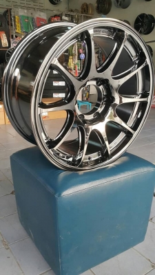 แม็กใหม่ขอบ 18 งานดีสีสวย ใส่กระบะ 6 รู