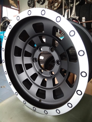 แม็กใหม่ขอบ 16 กระบะสายลุย ราคา 10500 บาท